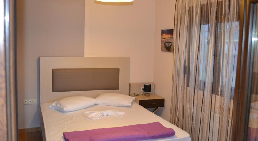 Αmalia Lux Villas Vrasná エクステリア 写真